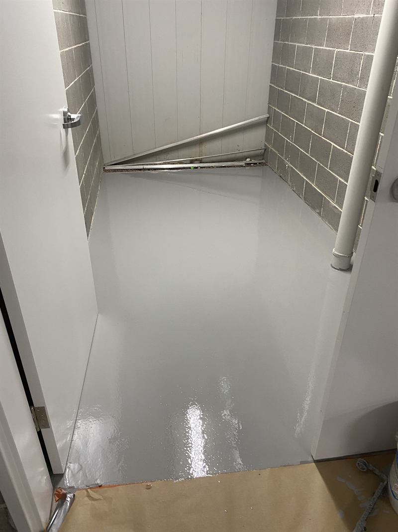 Epoxy-coated service room floor